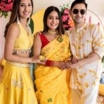 Krishna Mukherjee Instagram - Happy Poila Baisakh 💛 PC- @israniphotography