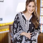 Kusha Kapila Instagram - my top >>>>> dusting ka kapda Also, Diwali without forwarding gifts and greetings is incomplete. But this time, celebrate #MagicWaaliDiwali with @cocacola_india by creating personalized AI Diwali greetings! Your AI greeting could go up on digital hoardings too! #AD #RealMagic #CocaColaIndia