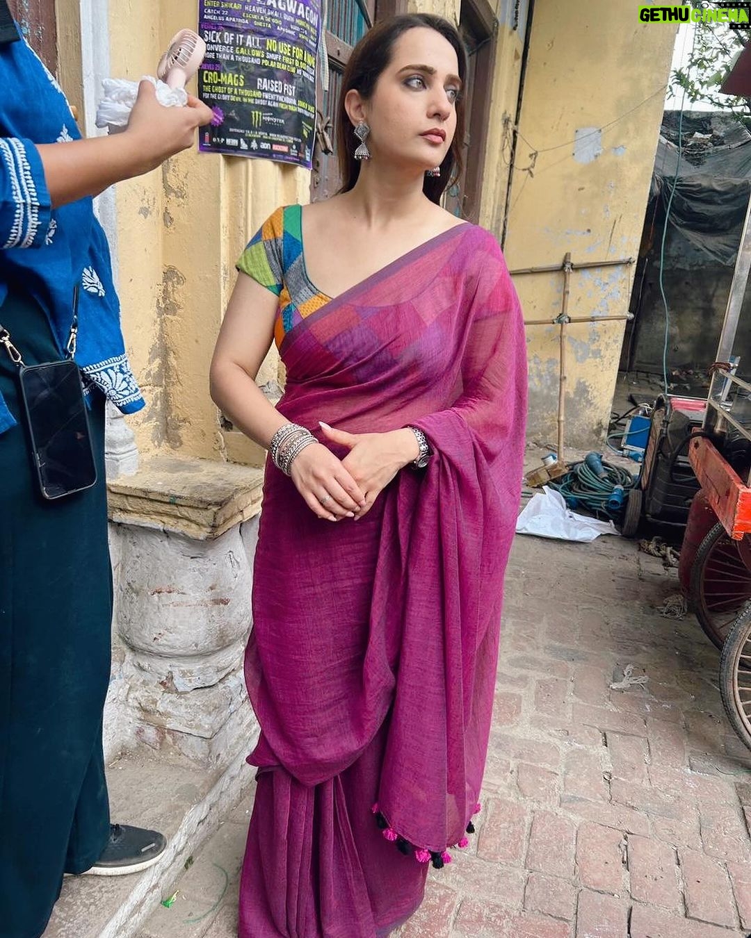 Kusha Kapila Instagram - ma’am nahi, chaya🌸 from the sets of Dehati ...