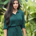 Lavanyaa Instagram - Self love is the highest frequency that attracts everything you desire🧚🏻‍♂️ Photography @prathap_kumar_murugan #me #lavan #selflove #frequency #high #lavanya #green #dark #naturephotography #beach #greenery #candid #attractive #pic #pictures #picture ECR Beach,Chennai