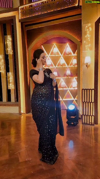 Lipi Mohapatra Instagram - Sawaar Loon.....❤️❤️❤️ . . #lipi #lootera #trending #Goodnight #instagram #instalike #instadance #dance #didino1 #sareelove #saree #trending #instareels