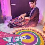 Lipi Mohapatra Instagram - Diwali vibes 🪔😊🪔 . . #Diwali #lipi #trending #festivlook #CelebrationVibes #celebration #happysoul #happydiwali #happyvibes #vibes #family #actress #didino1 #festival #festive #trend #diwali