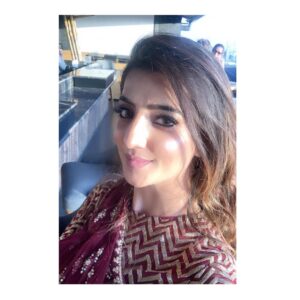 Loveleen Kaur Sasan Instagram - 𝓣𝓱𝓮 𝓶𝓪𝓰𝓲𝓬 𝓲𝓼 𝓲𝓷 𝔂𝓸𝓾 🖤✨✨💫