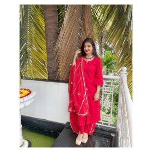 Loveleen Kaur Sasan Instagram - The festivities begin!✨

✨

✨

✨

Outfit: @bunaai ✨
Jutti: @kala.india ✨