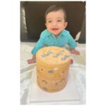 Loveleen Kaur Sasan Instagram - Happy 6months Prince🧿♥️🧿We always believed that miracles happen to one in a million. But me and your dad @koushik_koush never thought that we would be among the lucky ones until we had you & your brother Royce our beloved sons. Thank You for choosing us to be your parents. Happy Birthday, Dear Sonshine🧿♥️🧿 🥳 🥳 🥳 Special thanks to @stewtobrew for baking an extraordinary Cake 🎂♥️