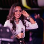 Maanasi G Kannan Instagram - Only smiless when on stage!!💚🧿 PC- @a.lens.man ❤️‍🔥 Ps- yes, I’m obsessed with my happiness on stage!🧿 #maanasi #maanasisupersinger #supersinger #singer #performer #stage #performance #happy #happiest #happyplace