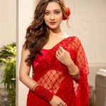 Madalsa Sharma Instagram - Diwali festivities begin✨❤️ Happy Dhanteras to everyone😍 May this festive season bring health,wealth to you and your family💰🫶🧿 PS - The last photo is my favourite❤️😍 📸 @artographybysagar Styled by - @camy1411 🥻 - @kalkifashion Blouse - @ranbirmukherjeeofficial Bangles - @ijewels009 HMU by - @makeupbychanch Assisted by - @makeupbyannuja Location courtesy-@blanco_bandra Managed by - @didooshruti Team- @thetamannasantra @pahujalavina . . . . #dhanteras #diwali #madalsasharma #kavya #festive #photooftheday #ootd #red #instagood #instadaily