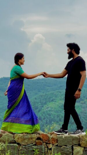 Madhumitha H Instagram - In some Parallel world 🌎 

Direction and editing by - @iamgoudham 

#ethirneechal #serial #coactors #målare #malyalam #yercaud #trending #tamil #tamilreels #dance #montage