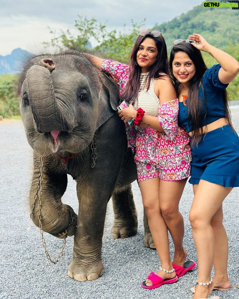Madhumitha H Instagram - So here it comes! I agreed to the whole trip for this kutty @madhumitha.h_official. She is a beach gurl and i am a mountain wala 😉 and i lov animals. So i had an agreement with her to show me elephant 😝 but she failed it by mistake and i went mad 😠. So later today she tried harder and harder and took me there somehow but we ran out of cash, she pleaded, managed somehow within the money and i was flaunting ♥♥♥ i even got mad that she didn’t click my pics properly so she asked for retake and clicked me again ♥♥♥ em sorry babieeee and ilovuuu the most♥♥ never leaving ur side 🤣 cheers to many of my useless fights kuttieeeee🧿🧿🧿 always with u my pysch Aonang Elephant Sanctuary