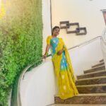 Mahalakshmi Shankar Instagram - Light weight soft party wear saree from @happysamtrendz Attractive multicolour stone jewellery set from @jewellicious_joy Blouse stitched by @lakshmi_lv14