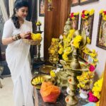 Mahalakshmi Shankar Instagram - Happy Independence Day🇮🇳 Beautiful soft Lenin cotton saree from @w0mens_wardr0be Blouse designed and stitched by @lakshmi_lv14
