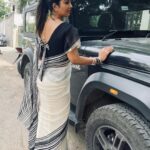 Mahalakshmi Shankar Instagram - Super soft georgette saree with boutique stitched bow blouse from @priyafashion_18 Rose gold jewellery set from @jd.boutiques
