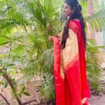 Mahalakshmi Shankar Instagram - After hearing from my friend, bought this beautiful korvai silk saree and beautiful pearl set from @athyiaattirestudio. Iam totally impressed. The saree was of good quality and in fact better looking in person than on the picture. Completely satisfied. Blouse designed and stitched by @lakshmi_lv14 Hair stylist @jenifer_hair_stylist_official