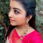 Mahalakshmi Shankar Instagram - After hearing from my friend, bought this beautiful korvai silk saree and beautiful pearl set from @athyiaattirestudio. Iam totally impressed. The saree was of good quality and in fact better looking in person than on the picture. Completely satisfied. Blouse designed and stitched by @lakshmi_lv14 Hair stylist @jenifer_hair_stylist_official