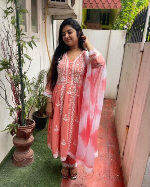 Mahalakshmi Shankar Instagram - Beautiful Chikankari cotton top palazzo pant with dupatta.. amazing festive collection from @sai_collections1111