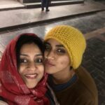 Malavika Jayaram Instagram - Amma, every single day I wake up and work one step towards being like you. You are my superhero. Happy Birthday Best Friend 😘 @aswathi_jayaram