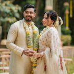 Malavika Jayaram Instagram – I got engaged to the love of my life.
07-12-2023… a roller coaster of emotions . 
A day Navaneeth and I will always be thankful for 

@magicmotionmedia 
@elysian.dreamscapes 
@labelshireenshahana 
@malabargoldanddiamonds 
@montrosegolfresort 
@rizwan_themakeupboy