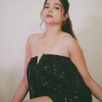 Manisha Rani Instagram - Spread happiness❤️ #1piece#mrani#manisharani Mumbai, Maharashtra