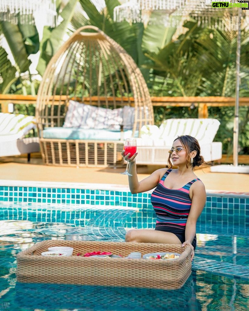 Manisha Rani Instagram - Life is better by the poolside.. Location - @romeolanetheboutiqueresort