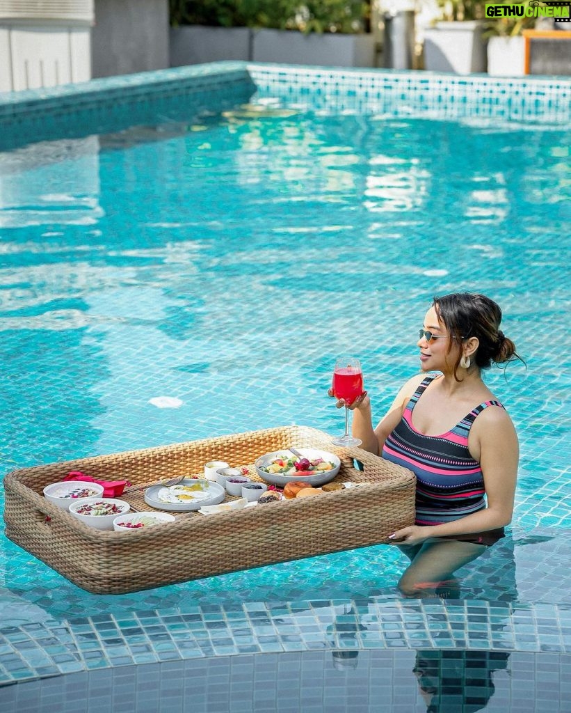 Manisha Rani Instagram - Life is better by the poolside.. Location - @romeolanetheboutiqueresort