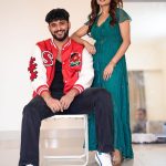 Manisha Rani Instagram - Music video update : Baat chalra hai😂