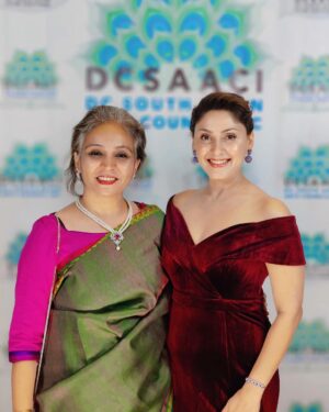 Manjari Fadnnis Instagram - Here are some from the opening night of the DC South Asian Film Festival. 

Jewellery : @the_jewel_gallery 

#filmfestival #dc #washingtondc #southasianfilmfestival #manjarifadnis #chaltirahezindagi #indian #indianactress