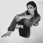 Manvita Kamath Instagram - 🐳🌐 . . . @sandeep.mv @abhilasha_kulkarni @harshasingh512 @varshini_janakiram @thenichelabel . . #denim