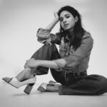 Manvita Kamath Instagram - Denims love affair… forever and always ♾️. . . . @sandeep.mv 📸 @makeupbyabhilasha @harshasingh512 @stilerush_by_varshinijanakiram @kavya.shivashankar @thenichelabel
