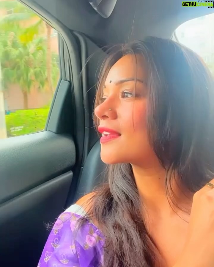 Megha Gupta Instagram - It was a good day to do good things. I delivered my first talk on Biohacking at @biohackingcongress in Miami, Florida. It was very well received. I enjoyed meeting so many of you along with the beautiful enthusiasm you brought. I feel honoured and blessed to be able to take India places and India taking me places. Abhinav and my decision about me wearing a saree on a global platform to represent India was a very very good one. Lavender.. we are going places 💜 Needless to say, I was barefoot on stage :) Only love, megha #health #wellness #biohacking #heal #speaker #talk #miami #florida #biohacker #lowTox #living Alexander Beach & Resort-South Beach Miami