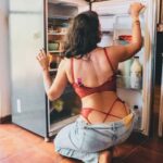 Megha Gupta Instagram – How many times have you opened the fridge hoping something will magically appear to help with your cravings ? 

But what are cravings really ? 

Cravings serve as signals that something might be lacking in the body; for instance, a craving for chocolate could indicate a magnesium deficiency. Our cravings have a unique way of communicating what our bodies need, and it’s fascinating to decode those messages. Life is a mix of staying healthy and listening to the wisdom of our cravings. 

While cravings can sometimes indicate specific nutrient deficiencies or physiological needs, they can also be influenced by psychological factors, such as stress or emotional comfort. Listening to your body’s signals and maintaining a well-rounded diet is key to overall health and well-being.

Hope this helps, 

breathe well, 

megha 

#health #wellness #food #nutrition #fitness #cravings #deficiency #biohacking #munchies #fitness #muscle #vitamins #minerals