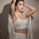 Mehrene Kaur Pirzada Instagram - 🤍 🔥 @mishruofficial @indraneelrathod @reshma_stylist