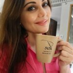 Minissha Lamba Instagram - Hot Chai in a cup made of rice husk.. Brilliant