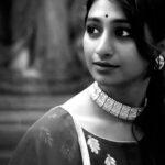 Mohena Singh Instagram - To check this out in colour… check out @sahil_saxena_ Reels Thank you for this lovely surprise Sahil ☘️🤍 Jewellery by @studio6jewels