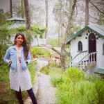 Mohena Singh Instagram - Let’s wait to find out our fate. And while we wait… We Build strength We Build patience. While we wait , We slow down, We experience life’s essence. Just then , A realisation is god sent. Life should be savoured, Not spent. ~~~ mks @uttarakhand_tourismofficial Location ⛰🌺@kalmatiaayurvaid A Splendid property,Fantastic Ayurvedic experience and Great staff. Photo Credit 📷 @madanbellurkar #aayurvaid #mohena #mohenasingh #mountains #uttarakhand #uttarakhandtourism #almora #mks AyurVAID Kalmatia