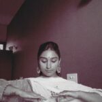 Mohena Singh Instagram - Thank you for your wonderful songs , your melodious voice , the way you filled life into meaningful lyrics. I fall into the category of people who believe that old is Gold and your era of music was the golden era of music for sure. Will cherish Lata ji’s music for life. She lived a full life and she spread love and joy. Om Shanti 🙏🏽🌸