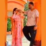 Nabanita Malakar Instagram - Happy birthday Bondhu 🎂🌸🤍 Toke suvo janmodiner onnnkkk suveccha … valo thakis . Pase achi ….🧿❤️😇