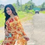 Nabanita Malakar Instagram - Ragini 🍁 #roopsagoremonermanush Monday to Sunday 8.30 P.M Sudhu matro #sunbangla @sunbanglaofficial @svfsocial #nabanitamalakar #nabanitamalakar09 #nabanitamalakarofficial Dassani 2 Studio