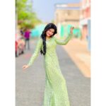 Nabanita Malakar Instagram - I go into peace mode when I wear green…💚☘️💚 📸 @liza_yourbro ☘️ #roopsagoremonermanush #ragini #newlook #sunbangla #svf #trending #trendingreels #trendingsongs #trend #instagram #instagood #instadaily #nabanitamalakar #nabanitamalakar09 #nabanitamalakarofficial #nabanitamalakardoyel Dassani 2 Studio