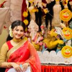 Nabanita Malakar Instagram - কাজ আর মায়ের মধ্যে ভালোই আছি। আপনারও আপনাদের ভালোবাসার সাথে ভালো থাকুন। শুভ মহাষষ্ঠী 🙏🏻 #durgapujo2023 #durgapuja #durga #durgamaa #pujo #pujovibes #sarodiya #positivevibes #refreshing #love #hope #happiness #festival #festivmood #festive #northbengal #trending #trendingreels #trendingsongs #trend #instagram #instagood #instadaily #nabanitamalakar #nabanitamalakar09 #nabanitamalakarofficial #nabanitamalakardoyel #jalpaiguri #kolkata