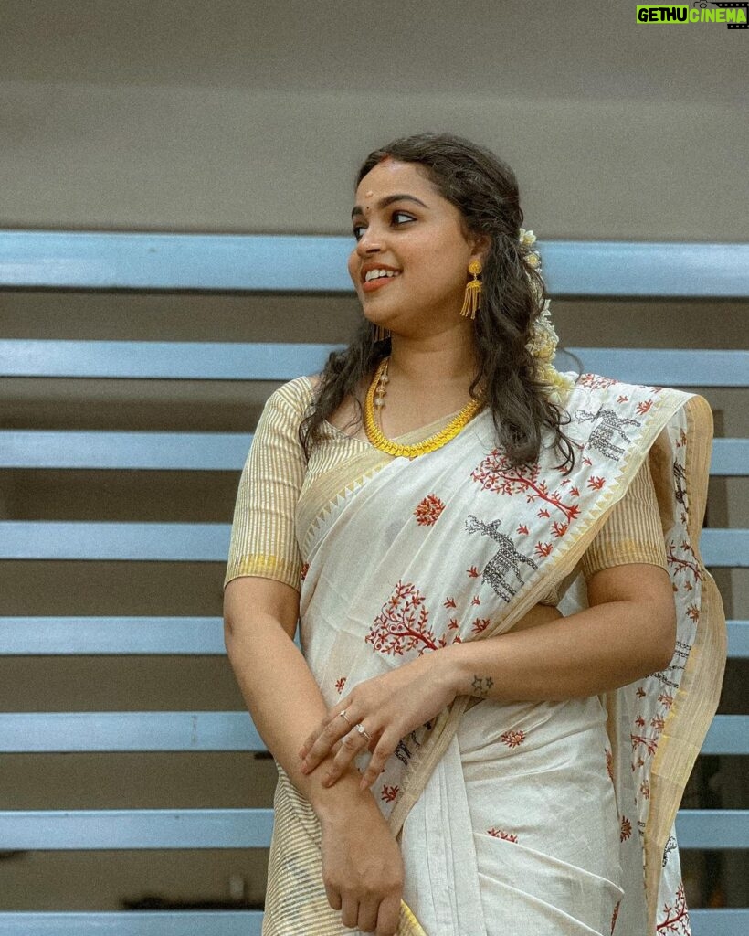 Nakshatra Murthy Instagram - Onam 2023 🌸 🪔സ്നേഹവും സമൃദ്ധിയും നിറഞ്ഞ ഒരു നല്ല വർഷം ആശംസിക്കുന്നു ❤ Chennai, India
