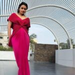 Namrata Shirodkar Instagram – Pink all the way! 💗 #PostChristmasGlam

Outfit: @shantanunikhil , @snbyshantanunikhil 
HMU: @theartbeatsalon 
👠: @septembershoes
