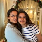 Namrata Shirodkar Instagram – May your home be filled with the warmth of the season! Merry Christmas everyone 🌲❄️
