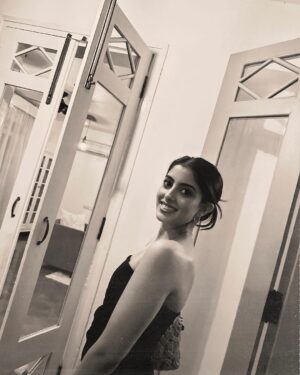 Navya Naveli Nanda Instagram - 🖤📸🐼