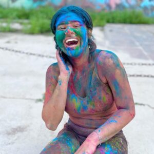 Nidhi Bhanushali Instagram - So grateful for this day to have repeatedly, with out fail, every year filled my life with joy and colours (literally).

Happy Holi 🌈

Taking this opportunity to share this cute video @surfingindia & @shreyas__pawar made from last year’s holi. 

P.s. - Incredibly missing my family and friends back at home. This occasion will always be slightly incomplete without them by my side.