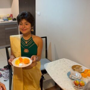 Nidhi Bhanushali Instagram - This Diwali, Home came to me ♥️ 

Love and Light to everyone! 
Happy Diwali 🪔