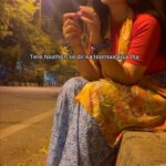 Nidhi Narwal Instagram - Only “Phool” in the comments! :’) 🥀 Share if the words touched your heart. ♥️ #nidhinarwal #nidhinarwalpoetry #hindiquotes #poem #napowrimo #hindipoetry #lifeofnidhi