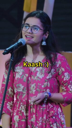 Nidhi Narwal Instagram - Kaash! 🙃 Link to the full video is in my bio for now. Go watch it if you haven’t already! :D

Credits : @kommuneity 

#nidhinarwal #nidhinarwalpoetry #lifeofnidhi #kommune #kommuneindia #spokenfest #hindipoems #spokenword #spokenwordpoetry