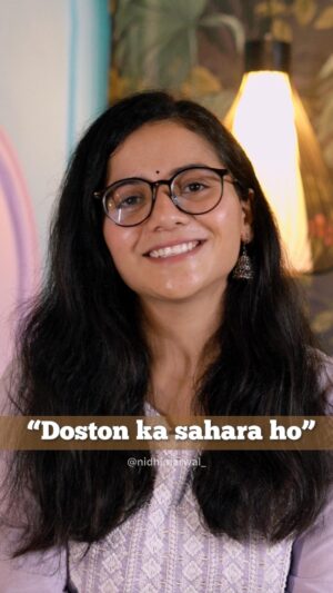 Nidhi Narwal Instagram - Tag your dost! 🫂💛 

#nidhinarwal #lifeofnidhi #dost #jazbaatijantaa #jazbaat #poetry #poem #poetryislife #hindipoetry #spokenword #spokenwordpoetry #poems #friendship #friends #friendshipquotes