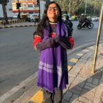 Nidhi Narwal Instagram - Swipe left to make me laugh! Vaise bhi tum mujhe bas yahin “swipe left” kar sakte ho 🤭