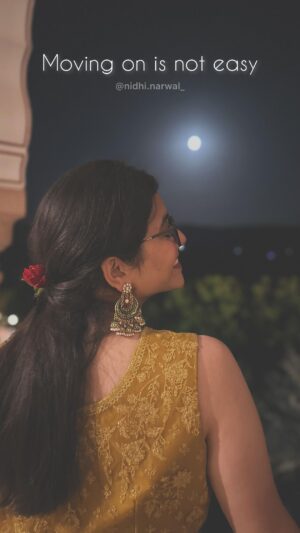 Nidhi Narwal Instagram - Send this to someone who keeps telling you to move on 🙇🏻‍♀️

#lifeofnidhi #nidhinarwal #nidhinarwalpoetry #poetry #poem #poetrycommunity #love #life #movingon #moveon #podcast #poetsofinstagram #poems #poetrylovers #hindi #shortpoems #poet #kavitaayein